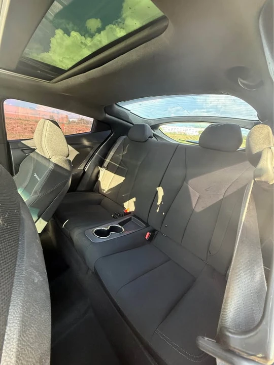 2017 Hyundai Veloster - Image 8 of 14