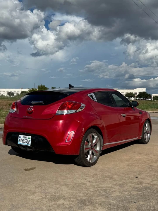 2017 Hyundai Veloster - Image 3 of 14