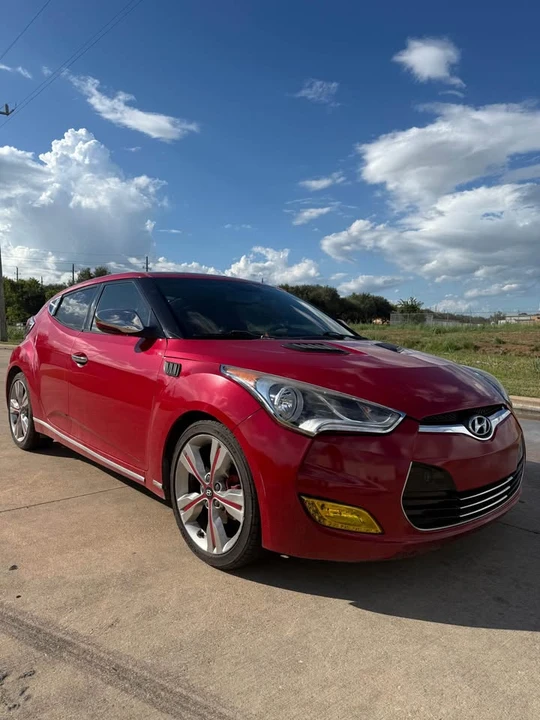 2017 Hyundai Veloster - Image 3 of 14