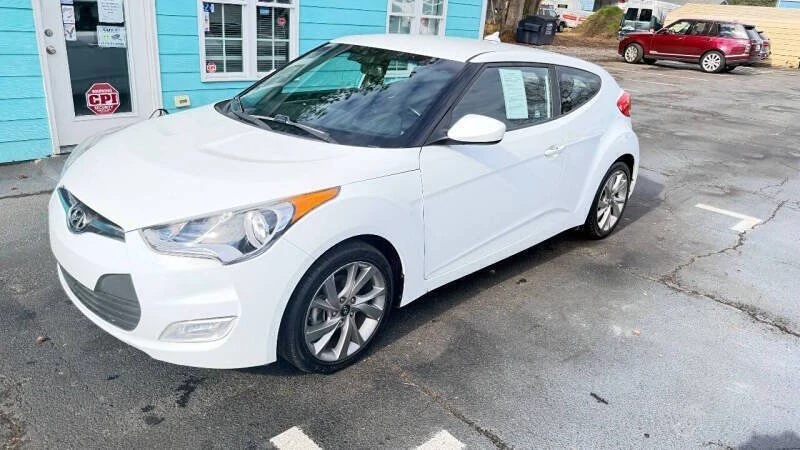 2017 Hyundai Veloster - Image 3 of 20