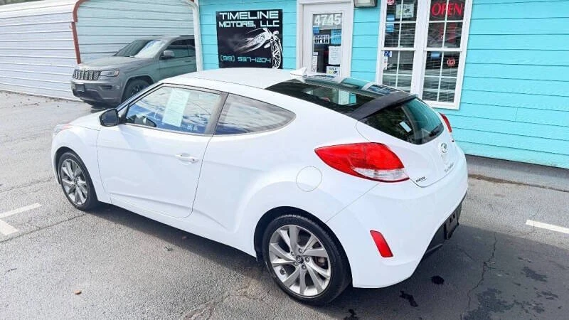 2017 Hyundai Veloster - Image 7 of 20