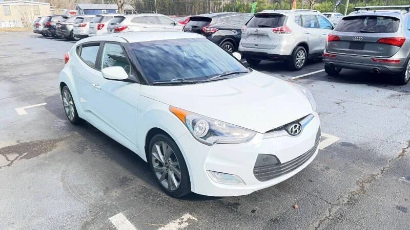 2017 Hyundai Veloster - Image 6 of 20