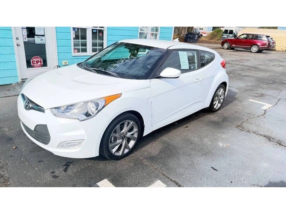 2017 Hyundai Veloster - Image 3 of 20