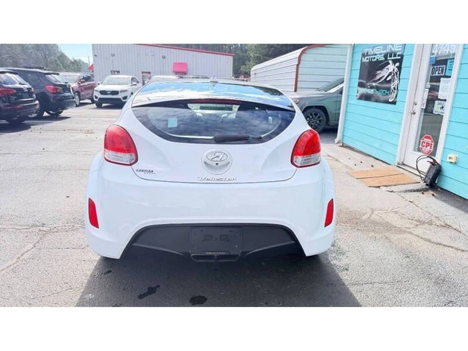 2017 Hyundai Veloster - Image 8 of 20