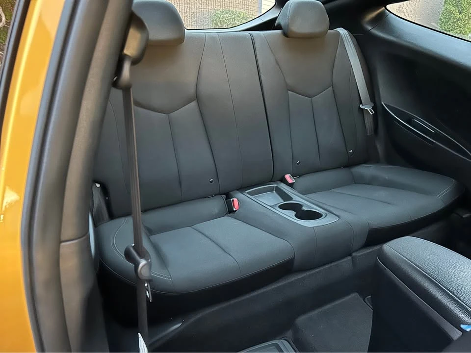 2017 Hyundai Veloster - Image 12 of 18