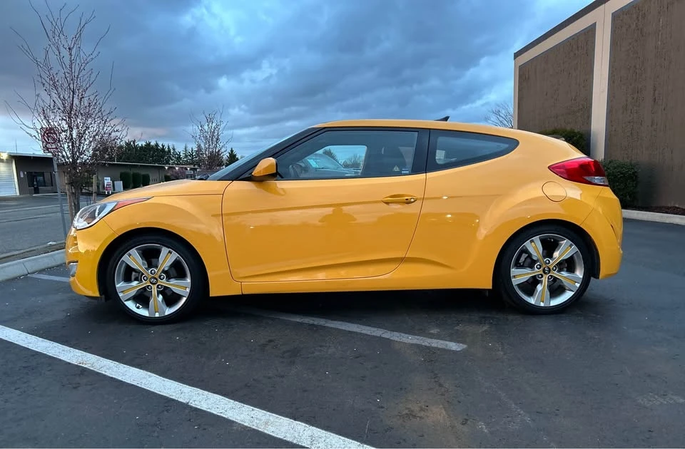 2017 Hyundai Veloster - Image 17 of 18