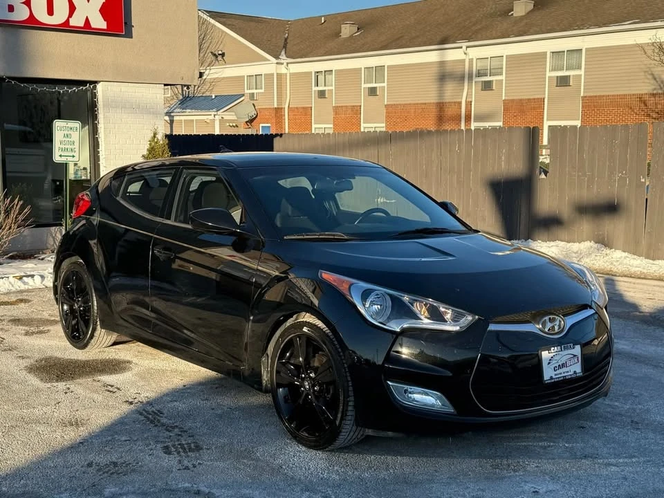 2017 Hyundai Veloster - Image 3 of 16