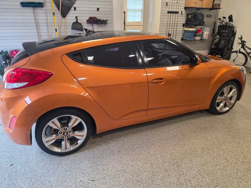 2017 Hyundai Veloster - Image 12 of 13
