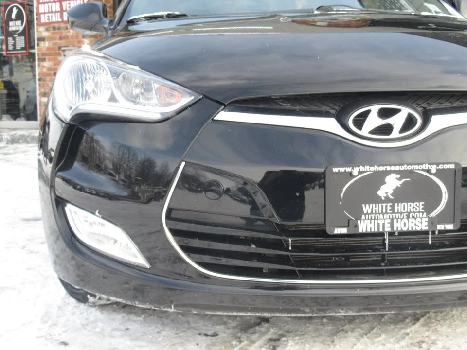 2017 Hyundai Veloster - Image 4 of 7
