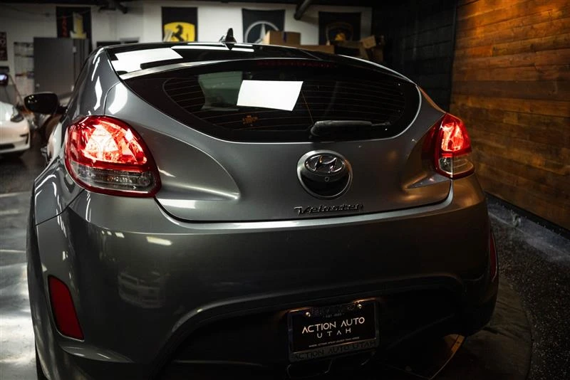 2017 Hyundai Veloster - Image 6 of 20