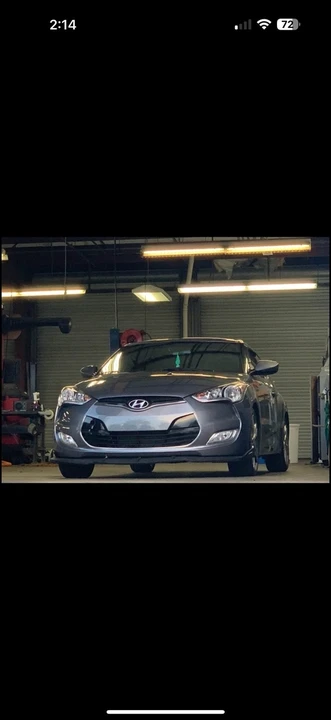 2017 Hyundai Veloster - Image 2 of 5