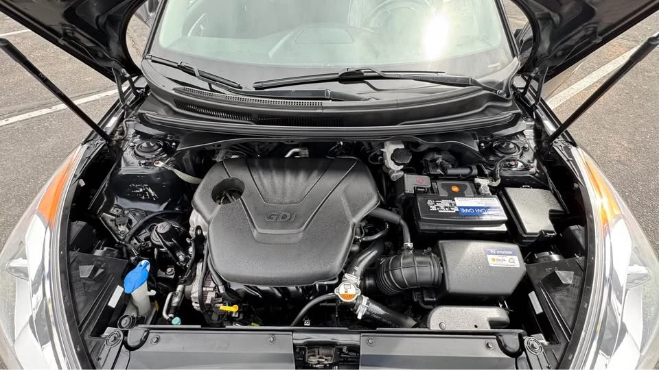 2017 Hyundai Veloster - Image 13 of 13