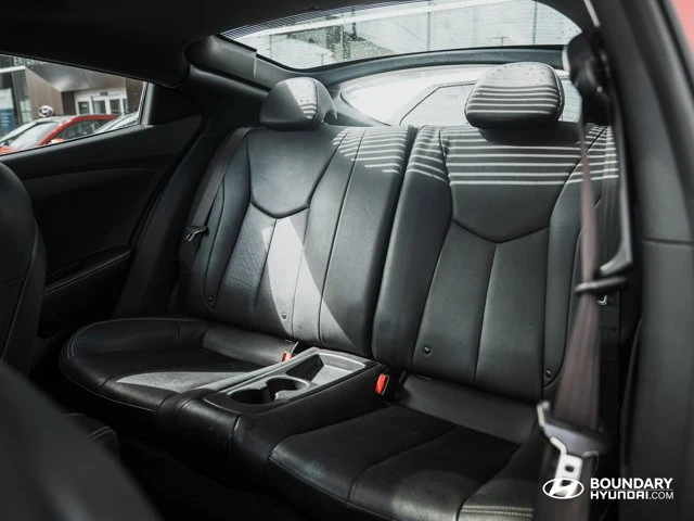 2017 Hyundai Veloster - Image 17 of 18