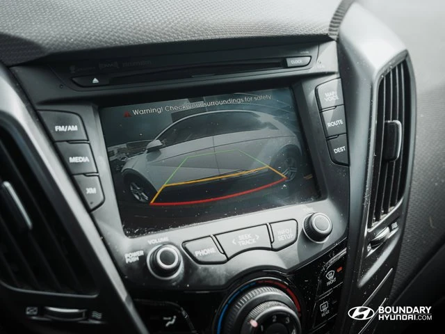 2017 Hyundai Veloster - Image 13 of 18