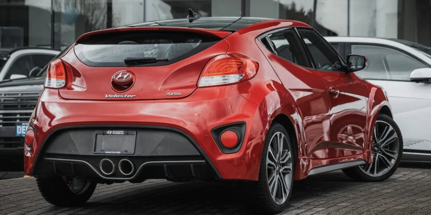 2017 Hyundai Veloster - Image 4 of 5