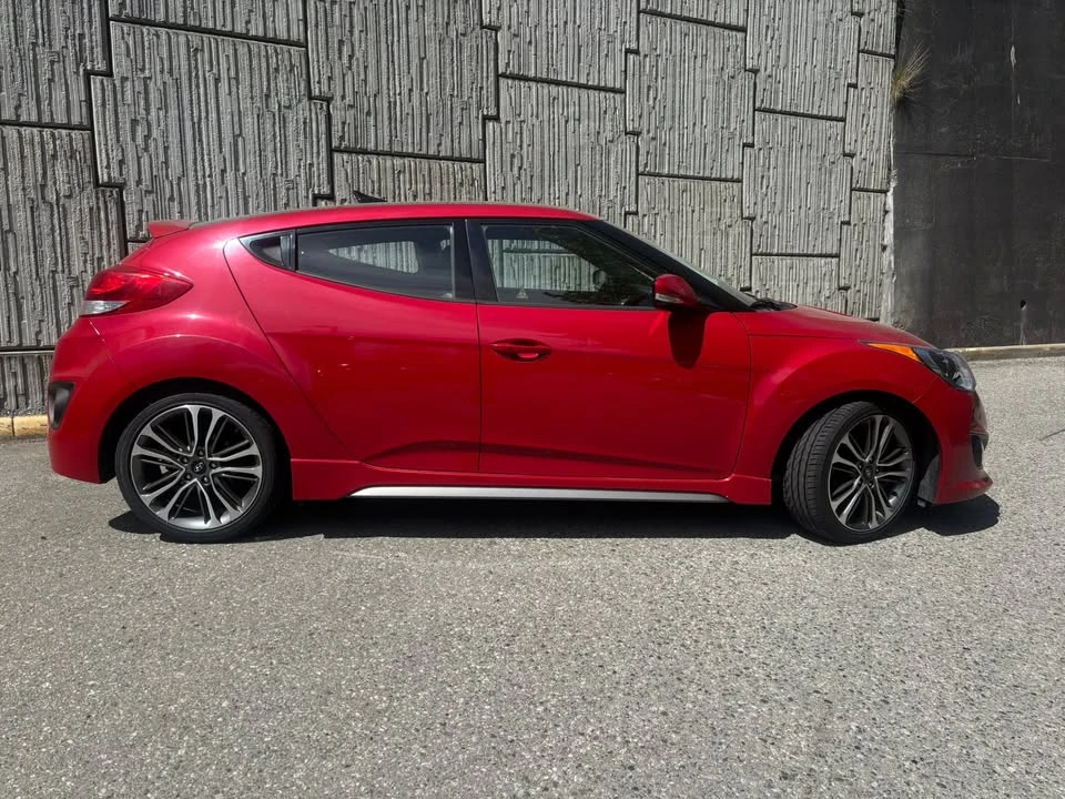 2017 Hyundai Veloster - Image 4 of 13