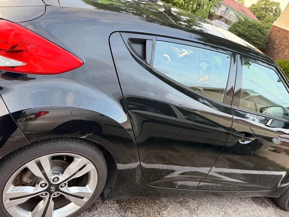 2017 Hyundai Veloster - Image 3 of 8