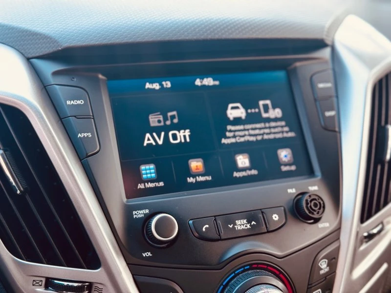 2017 Hyundai Veloster - Image 12 of 14