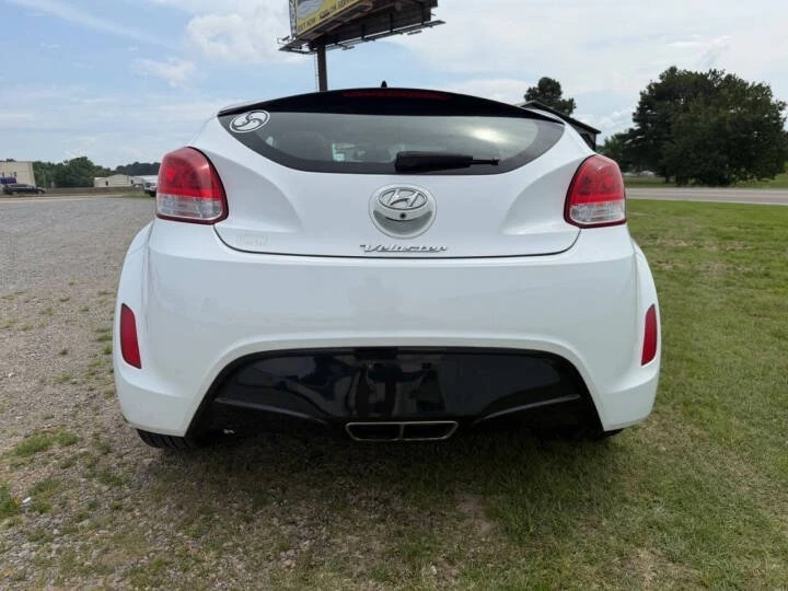 2017 Hyundai Veloster - Image 4 of 6