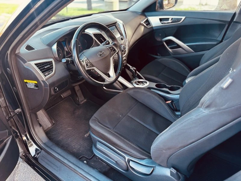 2017 Hyundai Veloster - Image 10 of 14