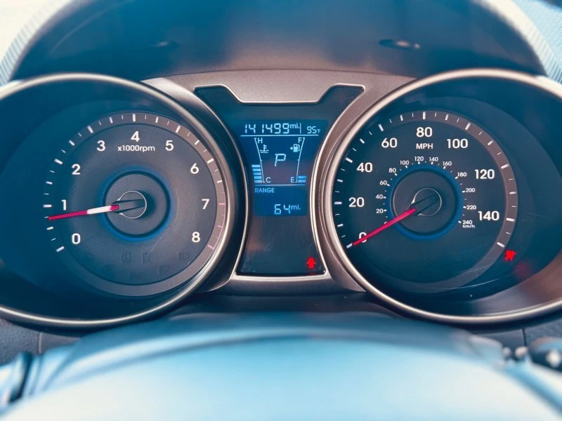 2017 Hyundai Veloster - Image 14 of 14