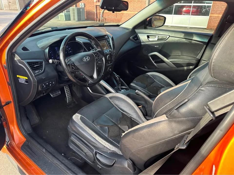 2017 Hyundai Veloster - Image 3 of 6