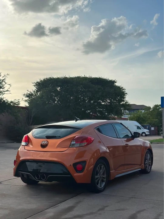 2017 Hyundai Veloster - Image 6 of 6