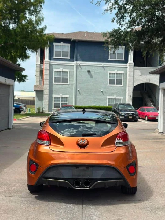 2017 Hyundai Veloster - Image 5 of 7