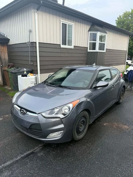 2017 Hyundai Veloster - Image 3 of 5