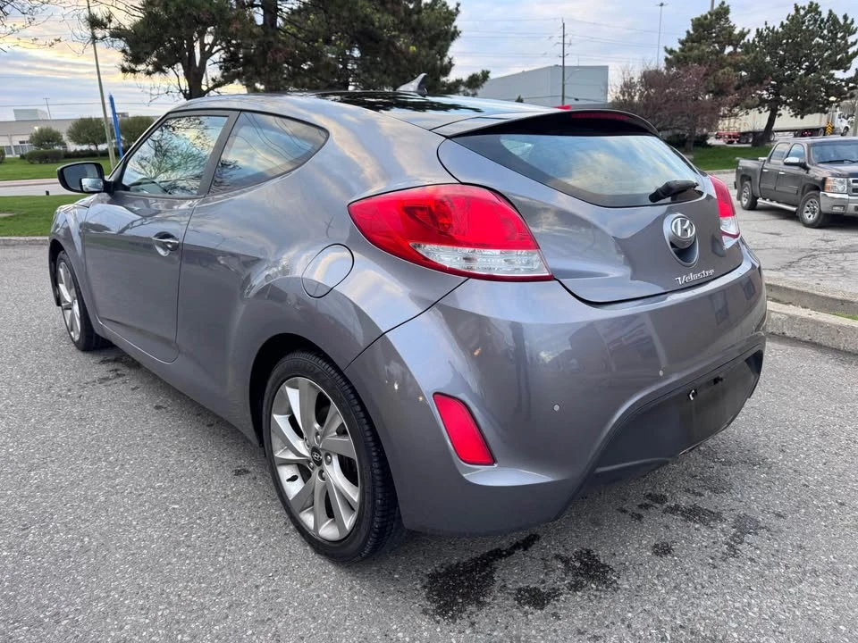 2017 Hyundai Veloster - Image 3 of 15