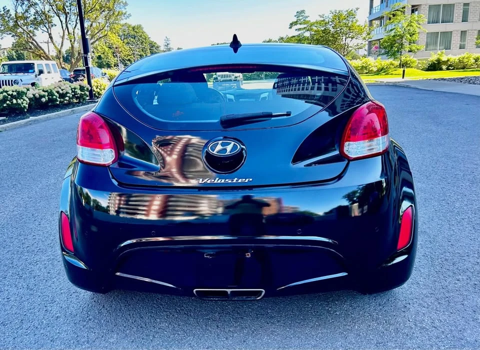 2017 Hyundai Veloster - Image 6 of 14