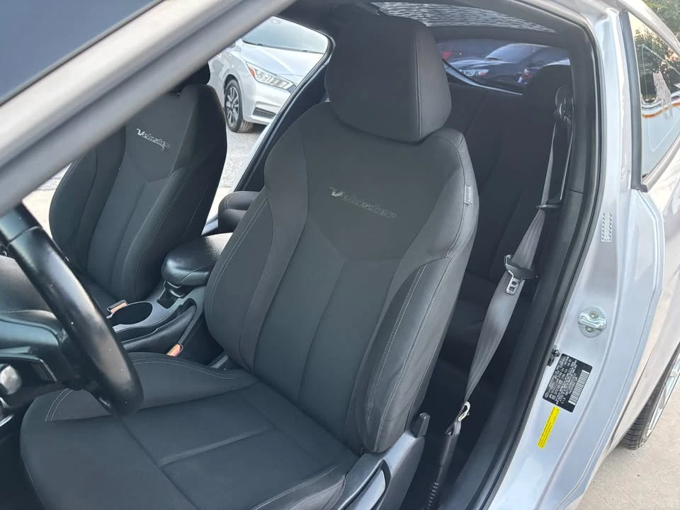 2017 Hyundai Veloster - Image 14 of 20