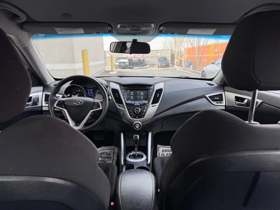 2017 Hyundai Veloster - Image 9 of 14