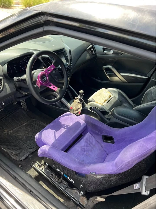2017 Hyundai Veloster - Image 7 of 11
