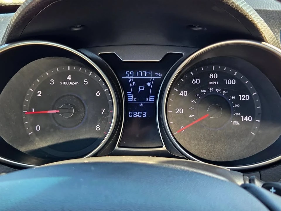 2017 Hyundai Veloster - Image 10 of 20
