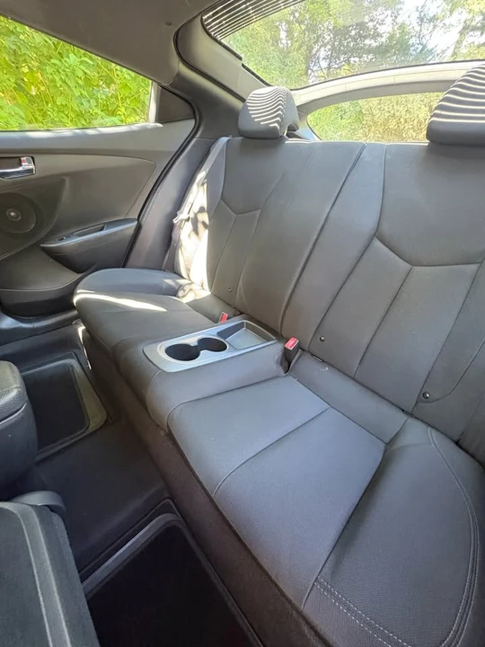 2017 Hyundai Veloster - Image 7 of 15