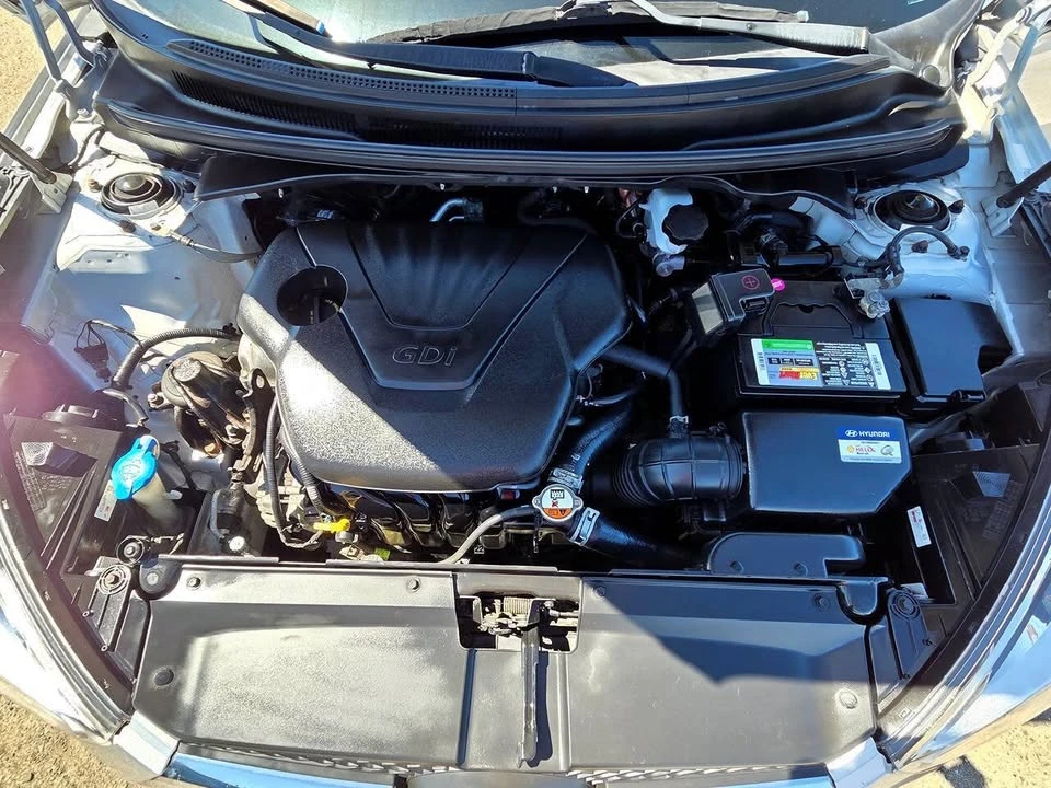 2017 Hyundai Veloster - Image 19 of 20