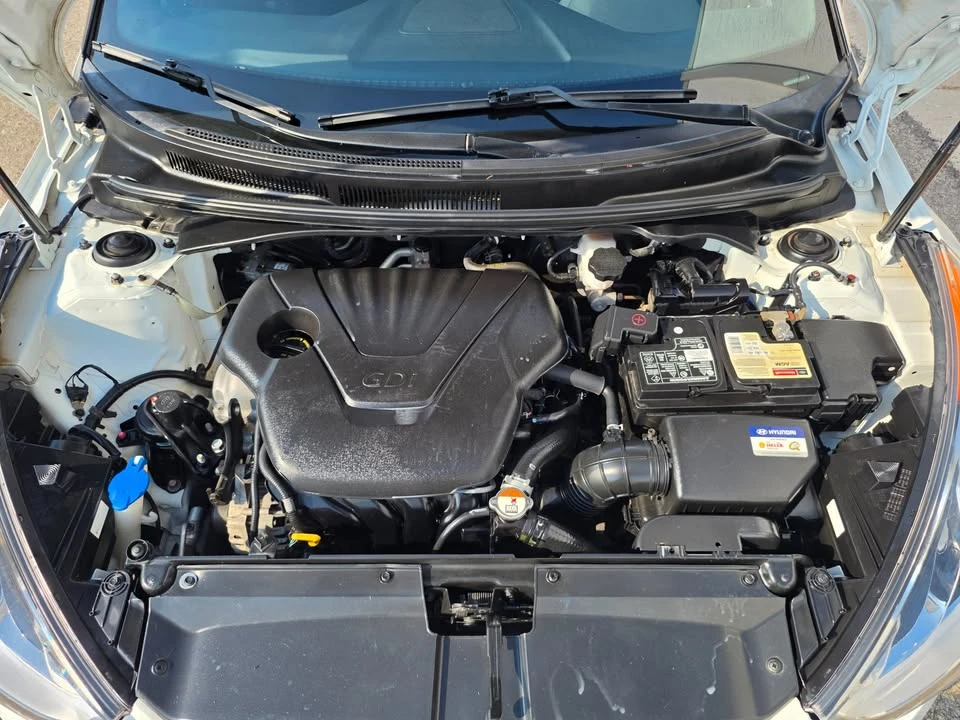 2017 Hyundai Veloster - Image 19 of 20