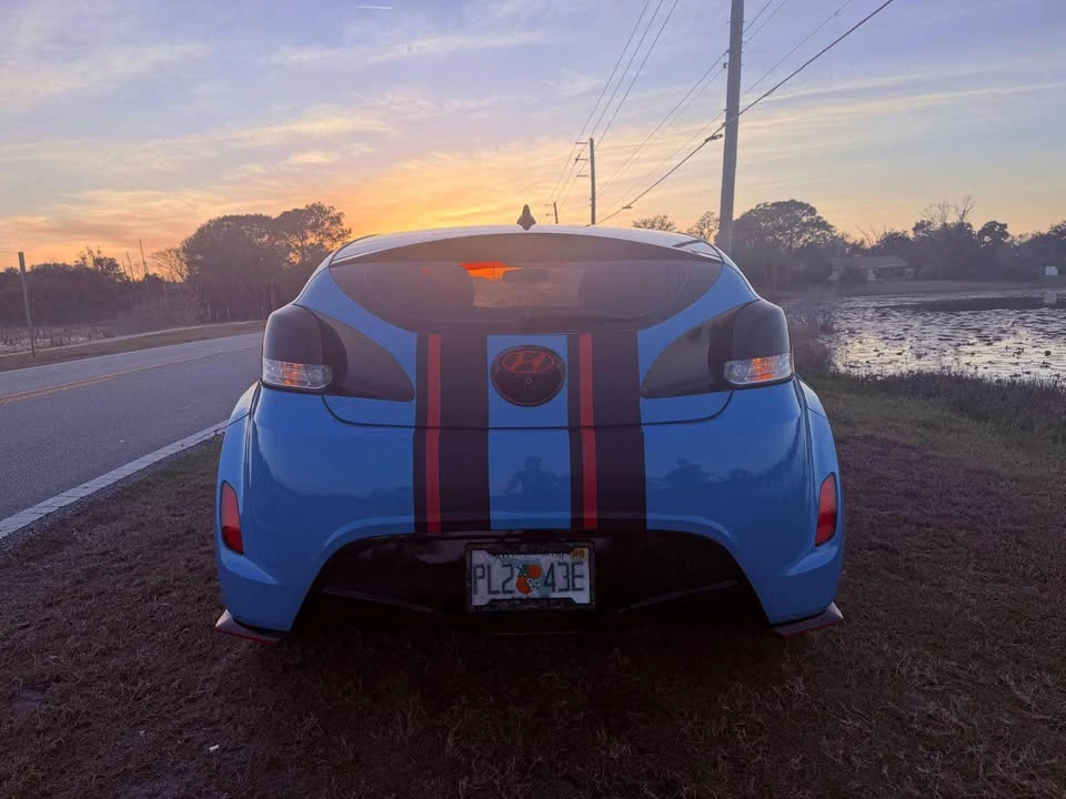 2017 Hyundai Veloster - Image 11 of 17