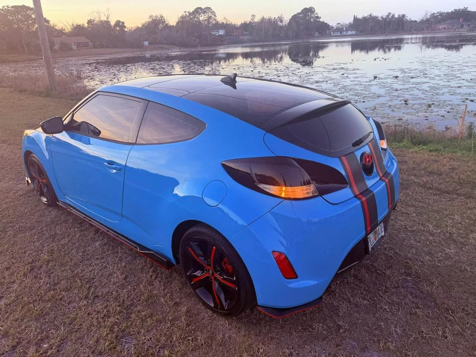 2017 Hyundai Veloster - Image 12 of 17
