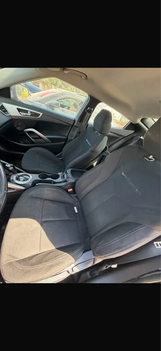 2017 Hyundai Veloster - Image 5 of 7