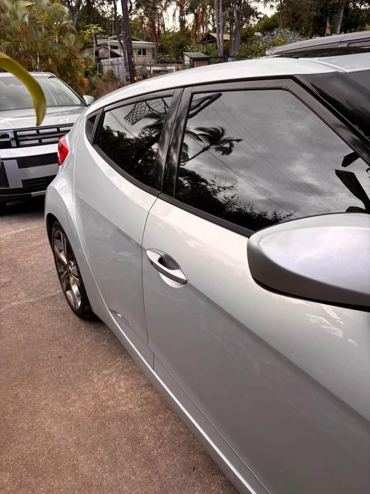 2017 Hyundai Veloster - Image 5 of 9