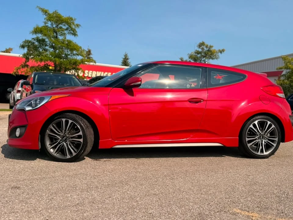 2017 Hyundai Veloster - Image 2 of 6