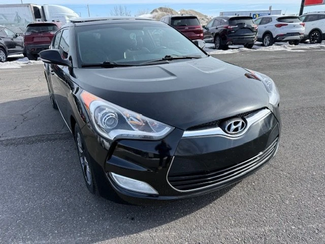2017 Hyundai Veloster - Image 2 of 19