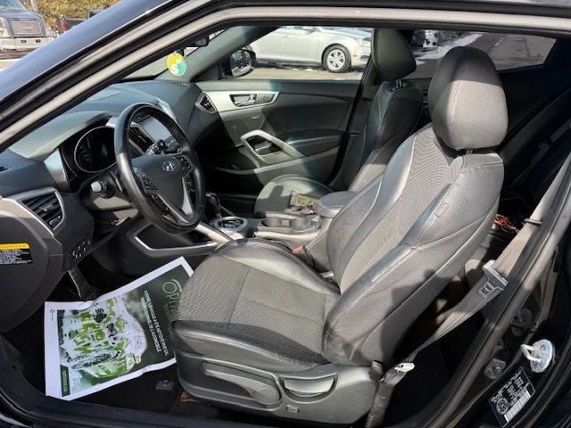 2017 Hyundai Veloster - Image 9 of 19