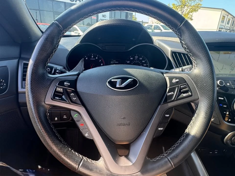 2017 Hyundai Veloster - Image 14 of 15