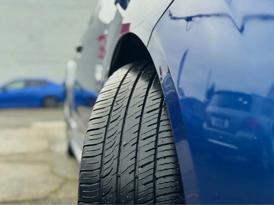 2017 Hyundai Veloster - Image 8 of 19