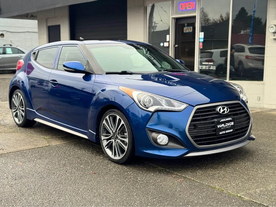 2017 Hyundai Veloster - Image 4 of 19