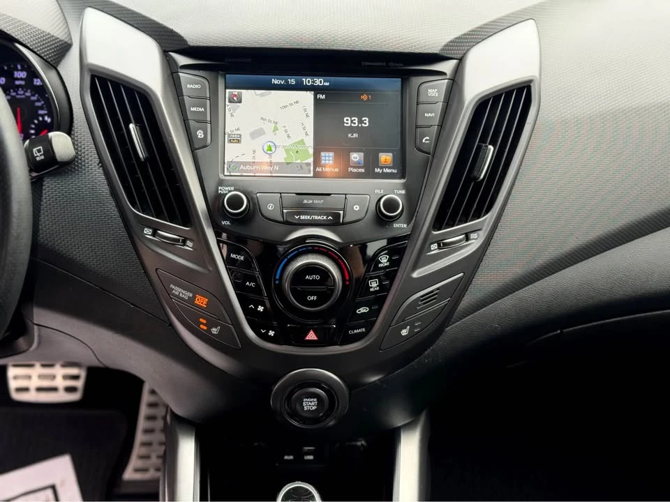 2017 Hyundai Veloster - Image 11 of 19