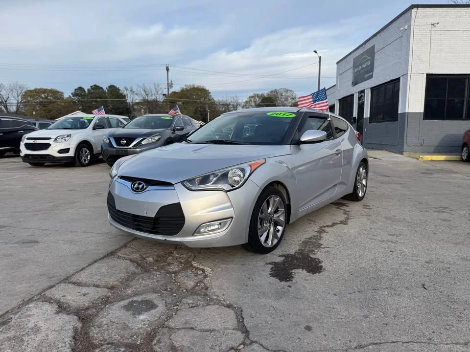 2017 Hyundai Veloster - Image 7 of 16